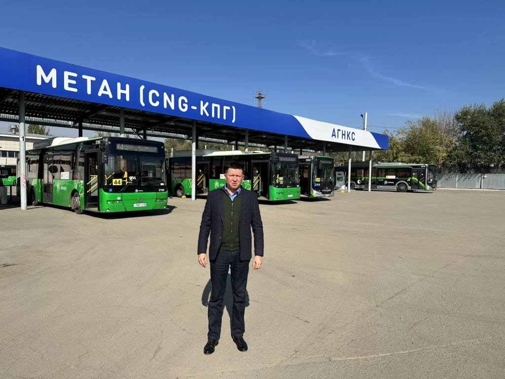 Автобусы на CNG у АГНКС